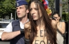 FEMEN атаковали грудью бельгийское посольство Туниса