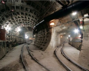 Попов говорит, что строительство станции метро &quot;Теремки&quot; профинансировано вполне