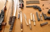 Коноплю і арсенал зброї знайшли у мешканця Тернопольщини
