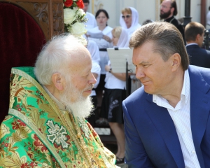 Янукович не позволит использовать церковь в интересах политиков