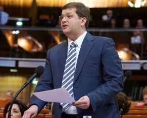 Арьев заявил, что против Тимошенко спешно фабрикуют новое дело