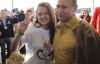 На молодежном форуме Путин обнимался с девушками и говорил о политике с айпедом в руках