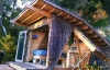 Каліфорнійський архітектор побудував у лісі мініатюрний дім-хамелеон