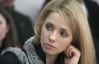 Дочь Тимошенко под больницей в Харькове выпустила голубя в честь освобождения матери
