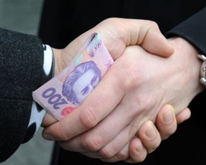 Найбільший хабар в Україні у 2013 році сягнув 2,5 мільйони грн.