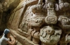 Фигуры майя, к которым не добрались "черные археологи", откопали в Гватемале