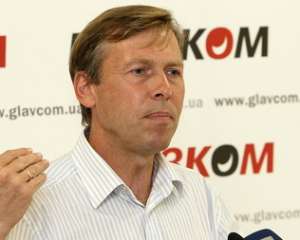 Оппозиционер о референдуме: &quot;Симоненко и Медведчук отрабатывают деньги хозяина&quot;