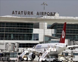 В стамбульском аэропорту им. Ататюрка ищут бомбу