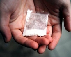 Українець виклав в Інтернет відео, на якому міліція нібито підкидає йому наркотики