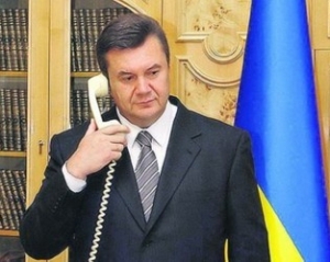 Янукович поговорив з Путіним про "торговельну війну"