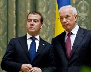 &quot;Между Россией и Украиной в принципе не может быть торговых войн&quot; - Азаров и Медведев