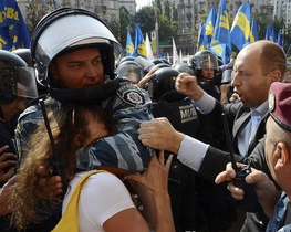 В милиции жалуются, что оппозиционеры избили &quot;стража порядка&quot;