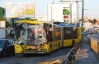 У Києві на швидкості зіткнулися тролейбуси: чотири людини потрапили до лікарні