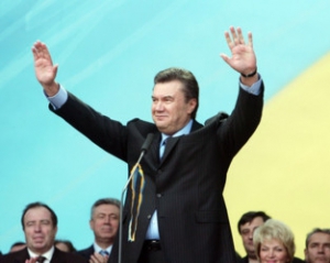 Левочкин приравнял Януковича к князю Владимиру и рассказал, как тот будет праздновать Независимость