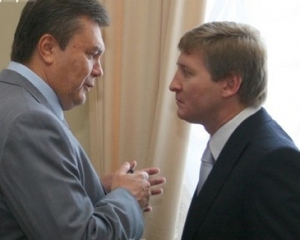 Ахметов полчаса слушал Януковича в Донецке