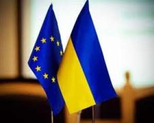 В Європі мають повірити, що Україна готова для асоціації з ЄС - литовський дипломат