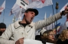 Оппозиционеры отправились шествием к памятнику Шевченко