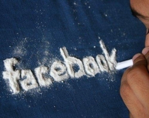 Американцы создали прибор, бьющий током при заходе на Facebook