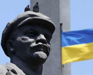 У Донецьку не прибиратимуть пам&#039;ятник Леніну, бо &quot;немає таких настроїв&quot;