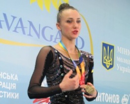 На вручении золотой медали Ризатдиновой перепутали гимн Украины с российским