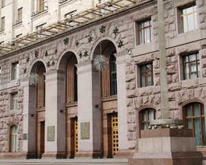 У Попова заказали международный пиар Киева почти за миллион гривен