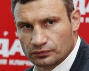Кличко хотел спросить у Януковича, подаст ли он в отставку, если сорвется сделка с ЕС