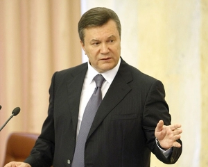 Янукович пообещал "регионалам" защищать их бизнес после подписания Соглашения с ЕС