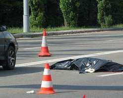 На Одесщине мужчину забили тротуарной плиткой и бросили умирать на обочине трассы