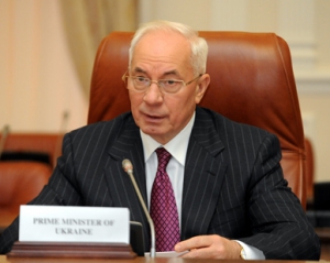У Азарова почали працювати над &quot;складним&quot; держбюджетом-2014