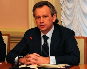 Кабмин принял за основу проект госбюджета на 2014 год - министр