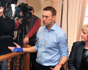 Навальный двадцатью коробками доказательств обжаловал выборы мэра Москвы