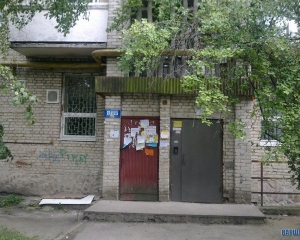 Наглое рейдерство в центре Луцка: женщину в одних тапочках выгнали из квартиры