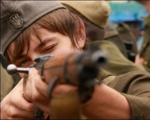 Российское телевидение пугает россиян &quot;маленькими воинами УПА&quot; в украинских школах