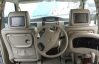 Nissan Patrol обладнали кермом на задньому сидінні - дивний тюнінг дубайських автомайстрів
