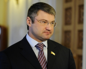 "Регионалы" хотят напугать коммунистов - Мищенко об изменениях в регламенте