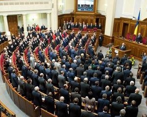 Регіонали вже зареєстрували законопроект для перекроювання Ради