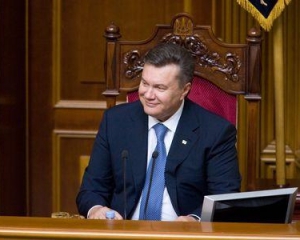Под Раду нагнали милиции: Янукович приедет послушать присягу судьи