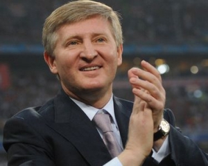 Ахметов больше, чем в два раза увеличил уставной фонд "Шахтера"