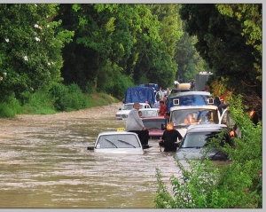 В Сочи началась экстренная эвакуация: Городу грозит масштабное наводнение