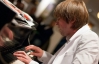 "Музика буває неправильна, але її люблять" - піаніст Олексій Боголюбов зіграє сольник
