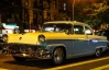 Удивительные Бьюики и форды - автоклассика на дорогах Нью-Йорка