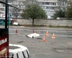 В Крыму женщине, которую на зебре с разгона сбил Porsche, оторвало голову