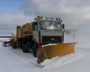 Очищати вулиці від снігу будуть більше 6 тисяч одиниць спецтехніки