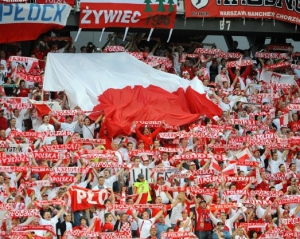 Польским болельщикам не советуют ехать на матч в Украину