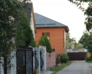 В столице начали активно продавать коттеджи