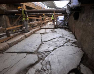 Через будівництво метро в Греції хочуть перенести дорогу 4 століття