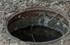 Пропавшего в канализации Львова ребенка ищут уже в люках за городом