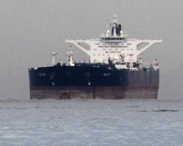 Семь человек погибли при взрыве на китайском танкере