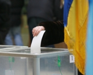 Янукович дав добро на фінансування перевиборів