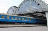  	 Железная дорога накупила одеял на 5 миллионов у фирмы, которая связана с Януковичем-младшим
